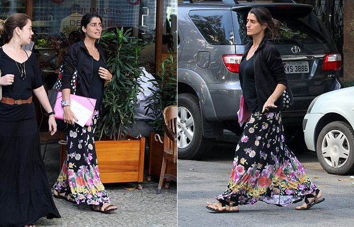  Cynthia Howllet mostra barriguinha de dois meses de gravidez - Ag News