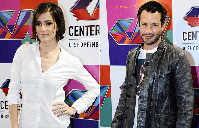 Deborah Secco e Malvino Salvador participam de evento de moda em shopping