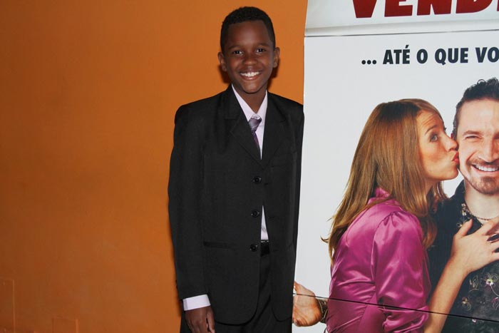 Rafael Gonçalves na pré-esteia do filme Família Vende Tudo no Cine Odeon, RJ