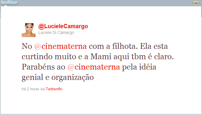 Luciele Di Camargo vai ao cinema com a filhinha - Reprodução