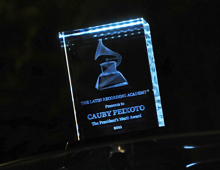 Homenagem a Cauby Peixoto.