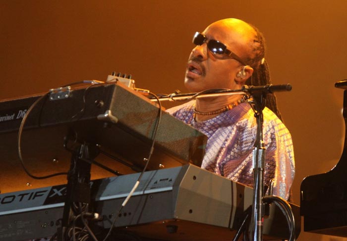 Rock in Rio:Stevie Wonder encanta a plateia com Garota de Ipanema  O Fuxico