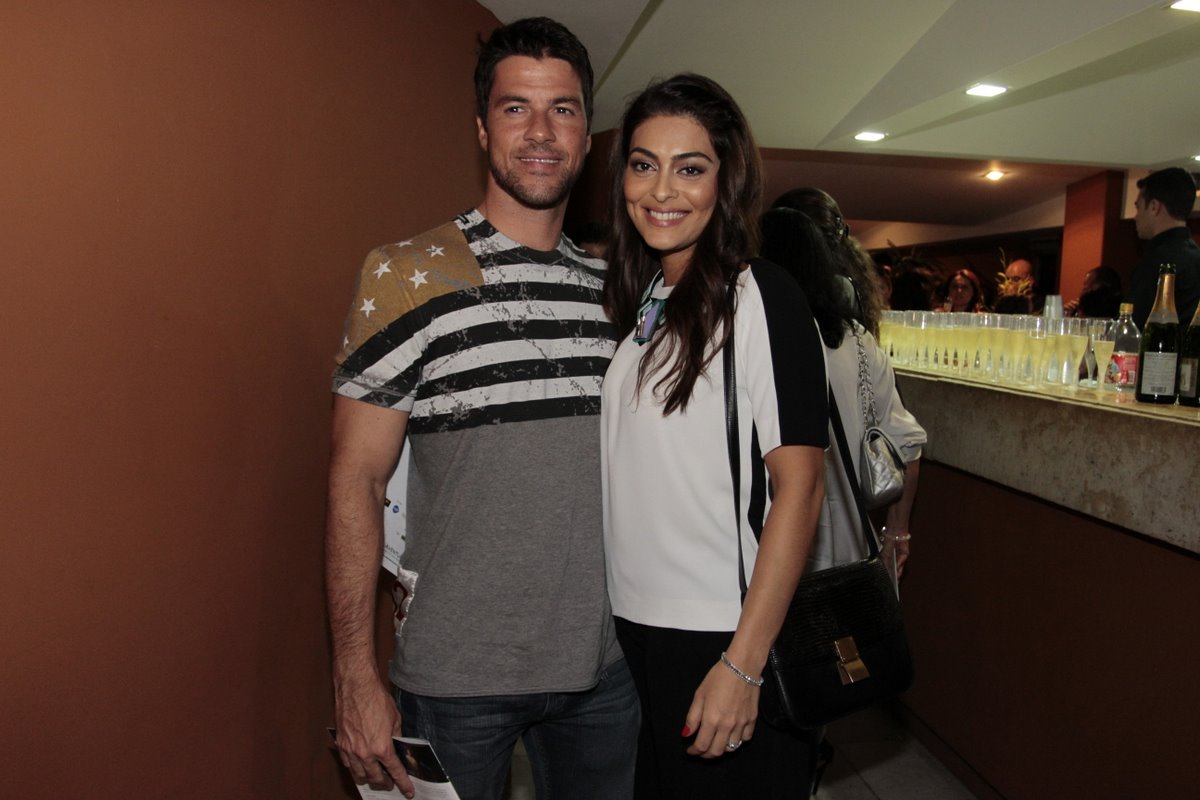 Juliana Paes e o marido Eduardo