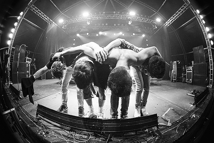 O Fuxico acompanhou os bastidores do show do Restart, em Goiás.