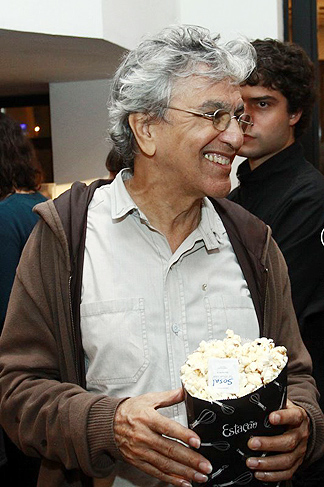 Patrícia Pillar e Caetano Veloso na pré-estreia do documentário de Raul Seixas.