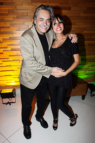 Jose Rubens Chacha com a filha Maira Chasseraux, grávida de 6 meses.