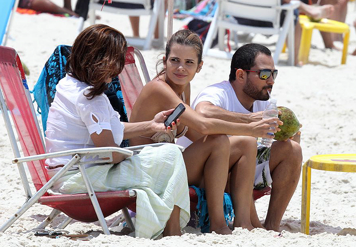 Flávia e Luciano foram à praia da Barra da Tijuca