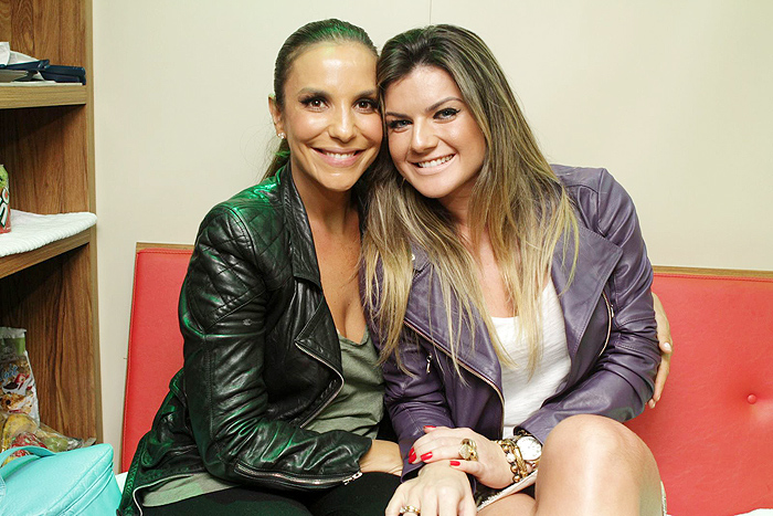 Mirella Santos e Ivete Sangalo em folia 