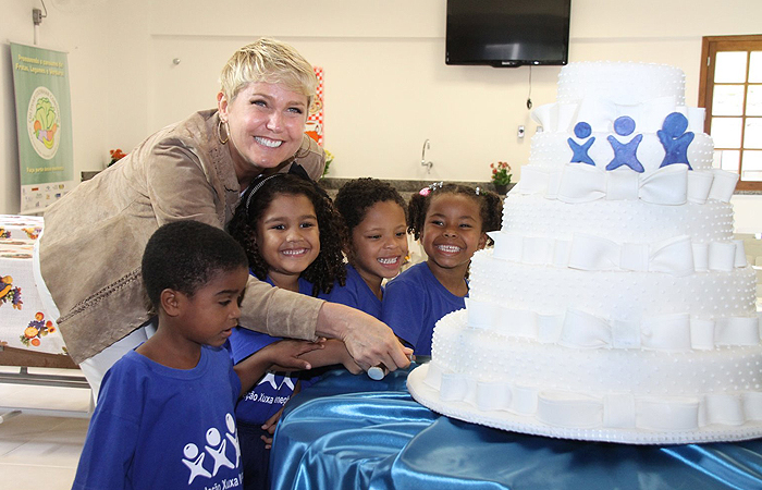 Xuxa inaugura espaço de cultura e gastronomia em sua Fundação