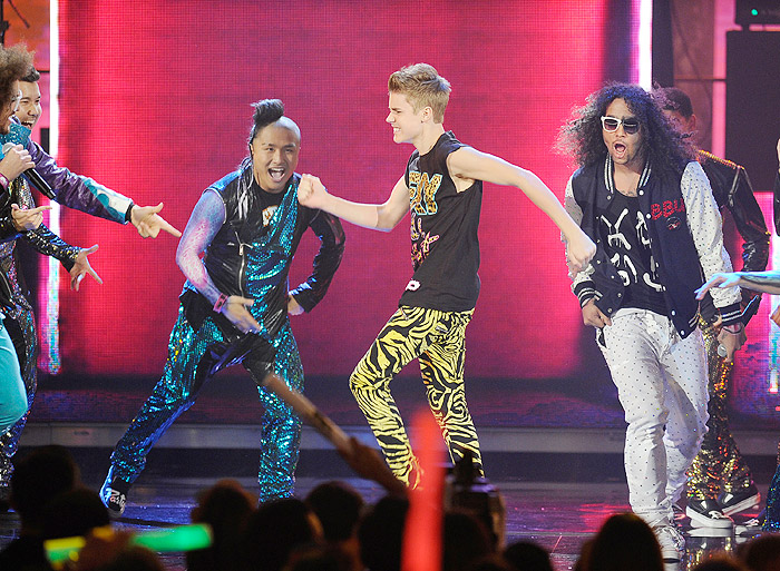 LMFAO e Justin Bieber também agitaram o AMA 2011