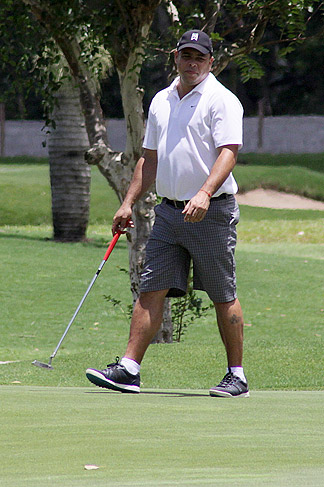 Ronaldo joga golfe no Rio de Janeiro