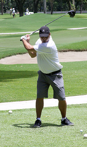 Ronaldo joga golfe no Rio de Janeiro