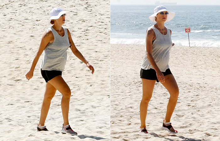 Luana Piovani faz caminhada na areia do Leblon - Edson Teófilo/Aphotos