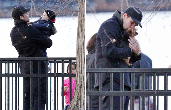 Tom Brady distribui beijos no filho Benjamin em parque de Boston - Grosby-Group