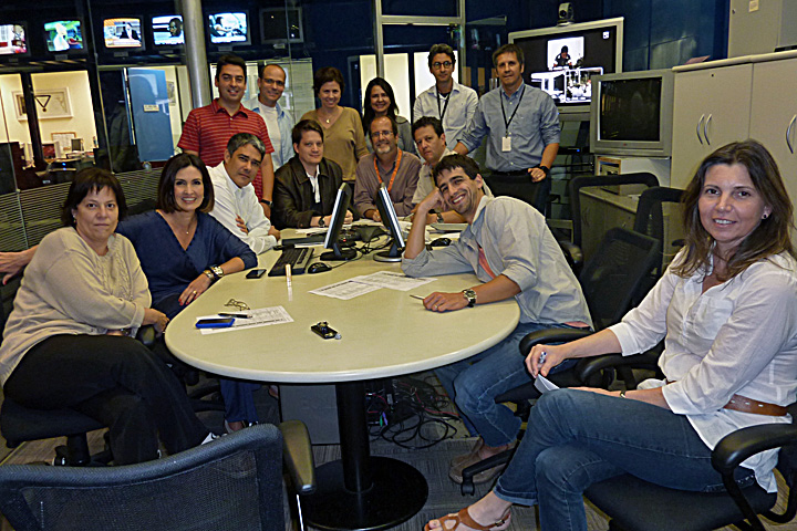 Fátima Bernardes ganha festa de despedida de colegas do Jornal Nacional