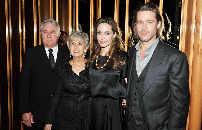 Pais de Brad Pitt prestigiam Angelina Jolie na première de seu novo filme - Getty Images