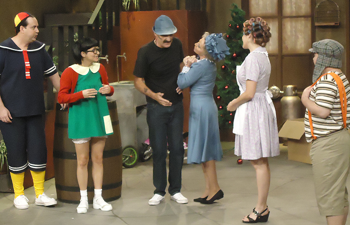 Artistas do SBT vivem personagens de Chaves no especial do SBT