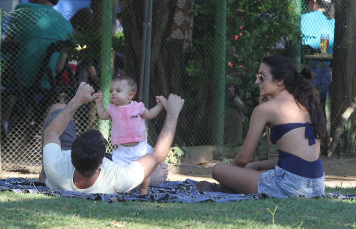 Marcelo Faria passeia com a família na Lagoa Rodrigo de Freitas - O Fuxico 