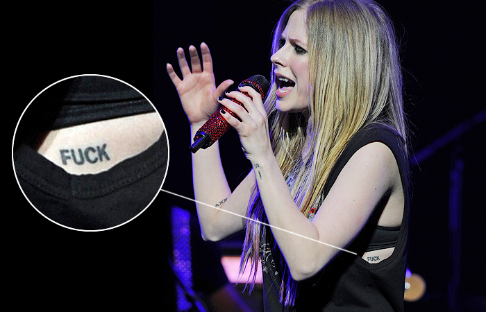 Veja a nova tatuagem polêmica de Avril Lavigne