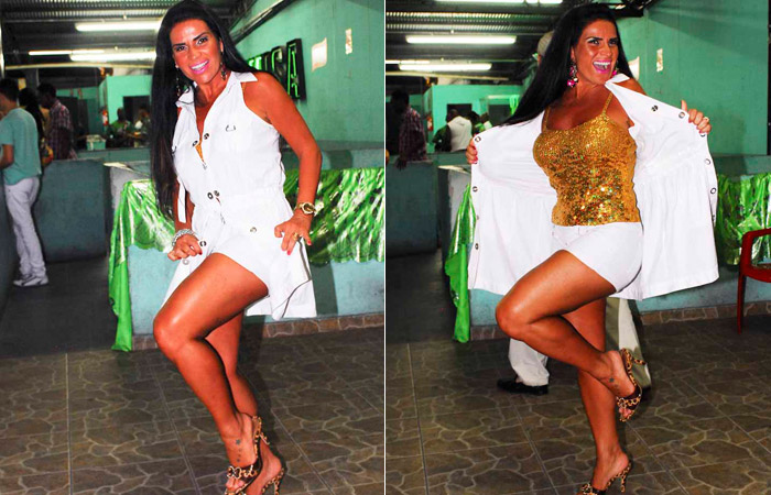 Solange Gomes faz strip-tease em ensaio de escola de samba