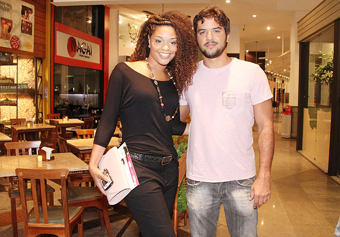 Juliana Alves e o namorado Guilherme Duarte