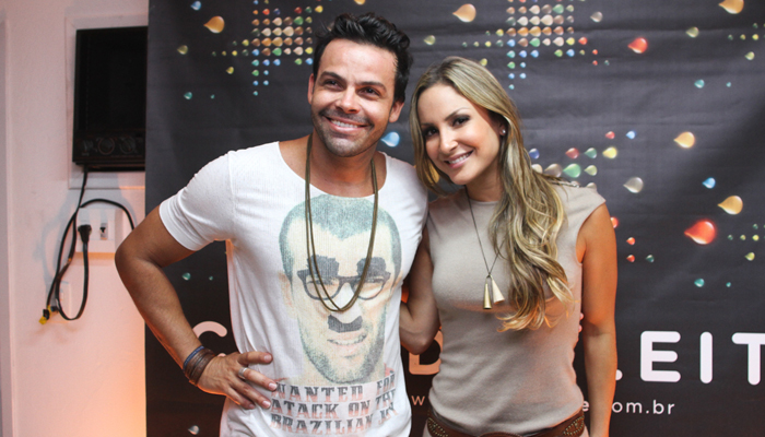 Ceará e Mirella Santos tietam Claudia Leitte em Jurerê. OFuxico