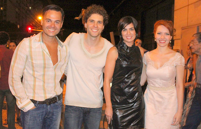 Danielle Winits e Thiago Fragoso estreiam Xanadu, no Rio