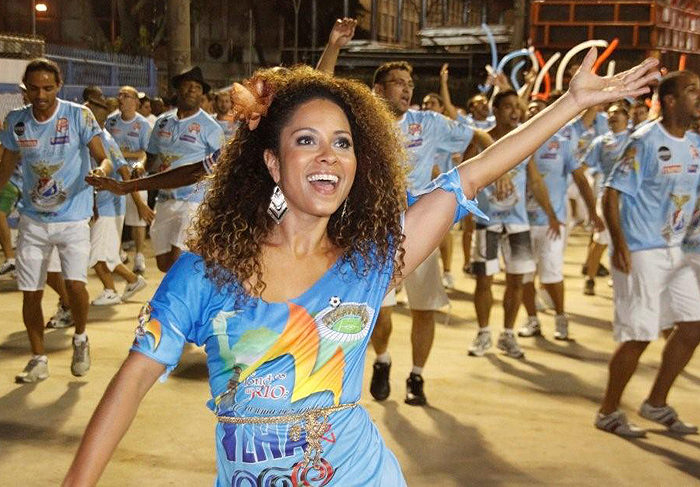 Artistas se empolgam com o samba da União da Ilha