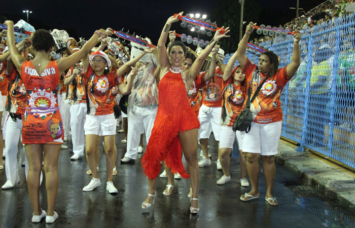 Patrícia Nery curte ensaio técnico da Renascer de Jacarepaguá - O Fuxico