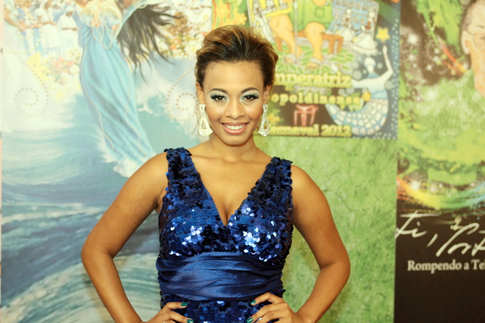 Juliana Diniz participou da gravação do Samba de Primeira