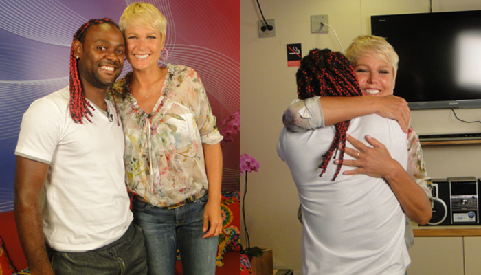  Xuxa recebe visita de Vagner Love para gravação de programa