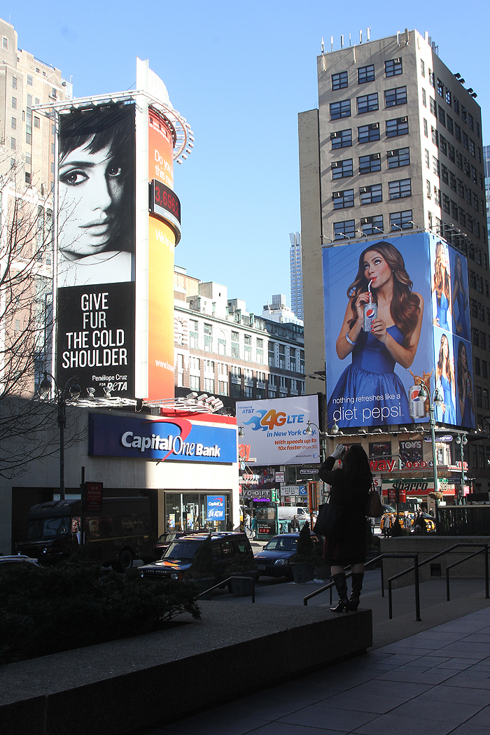 Penélope Cruz e Sofia Vergara invadem Nova York