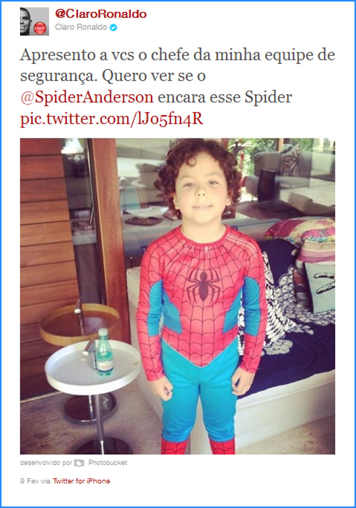 Ronaldo posta foto do filho vestido de Homem-Aranha