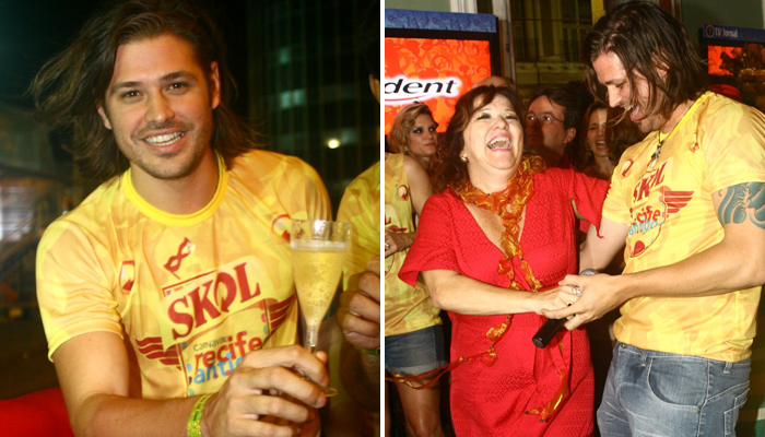 Dado Dolabella se joga na folia de Recife