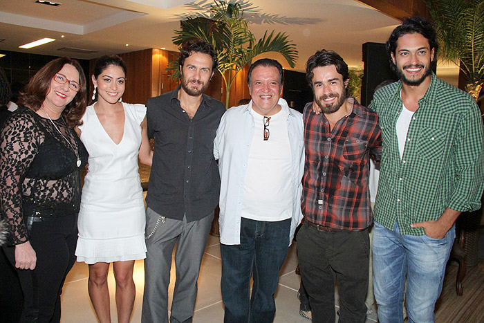 Amor Eterno Amor: Elenco apresenta a nova novela da Globo