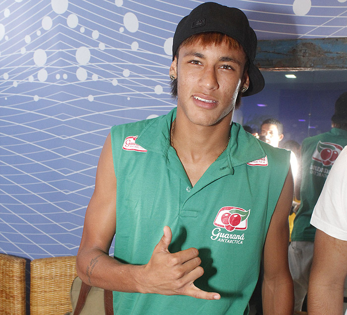 Neymar curte o Camarote Pier 345 em Salvador