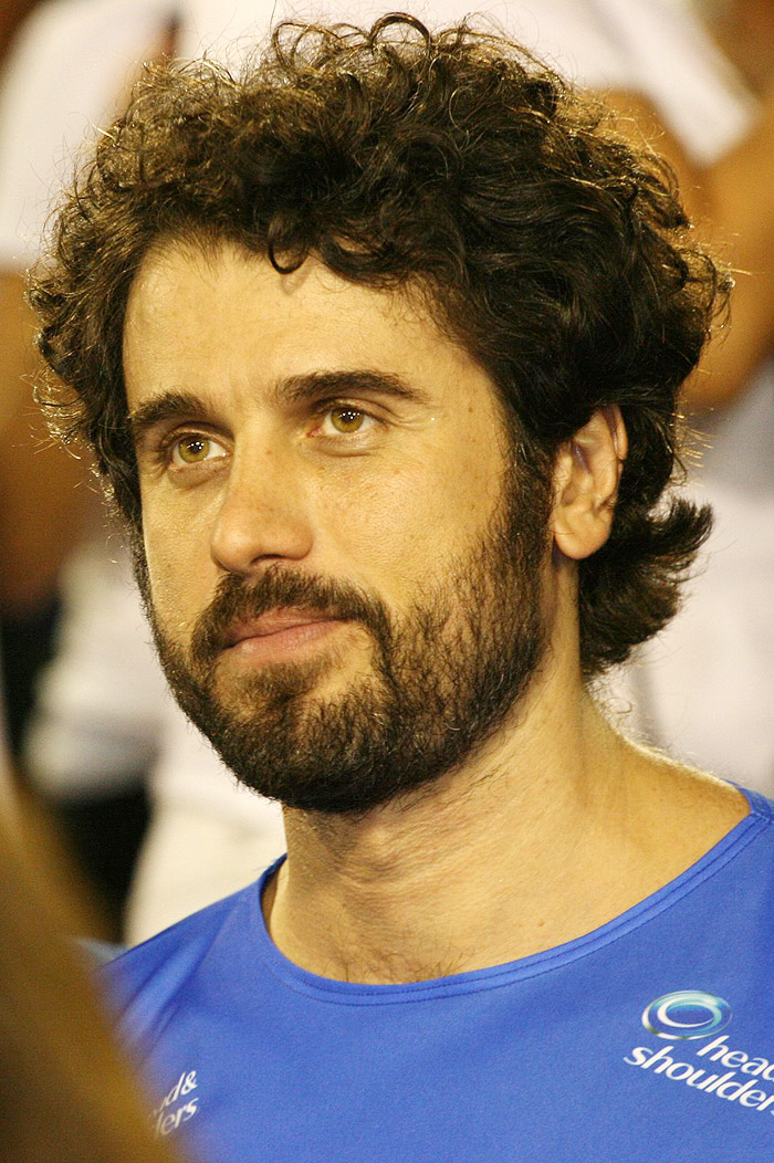 Eriberto Leão