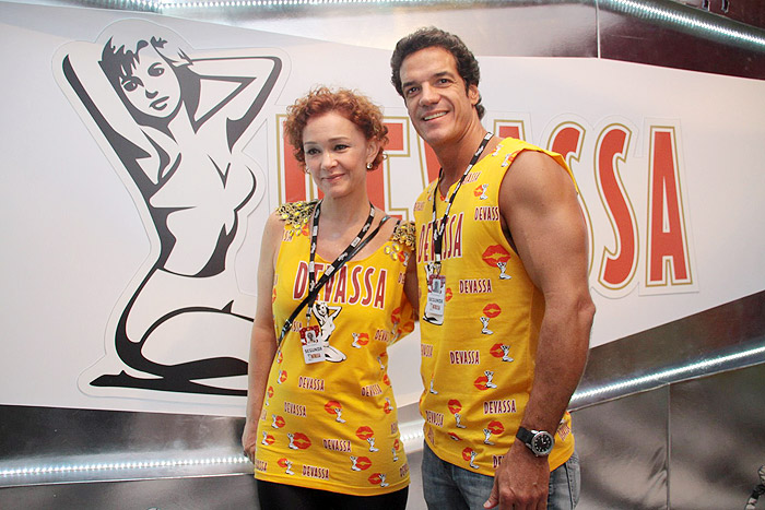 Júlia Lemmertz e Carlos Machado.