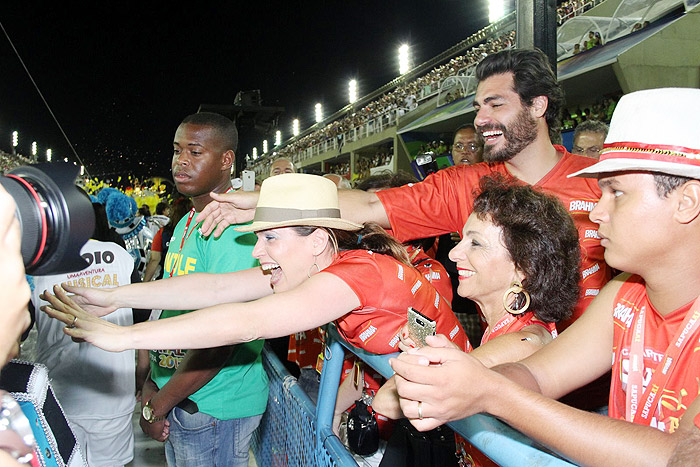 Vanessa Lóes e Thiago Lacerda. 