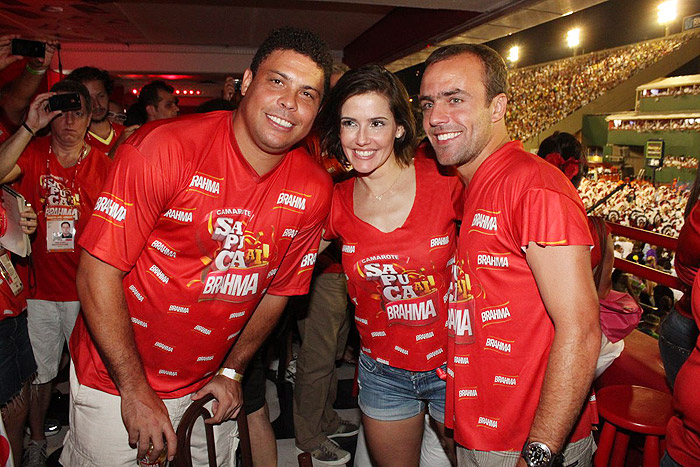 Ronaldo, Deborah Secco e Roger.