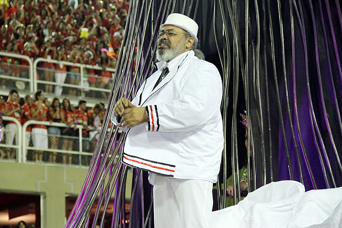 Desfile da Mangueira: Jorge Aragão