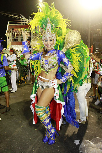 Desfile da Grande Rio: Simone Soares