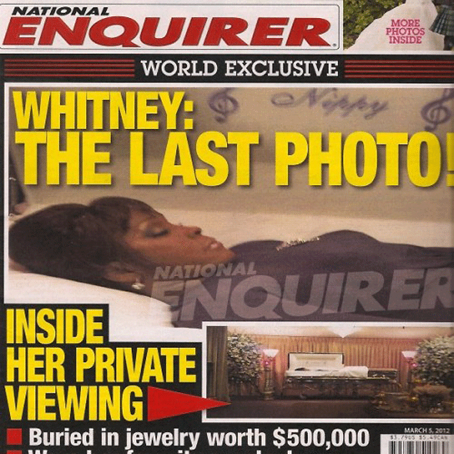 Tabloide publica foto de Whtiney Houston morta em sua capa