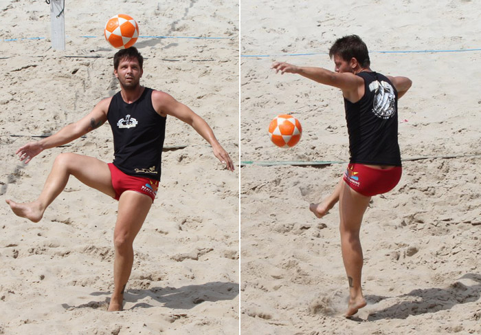 Mário Frias joga futevôlei na praia