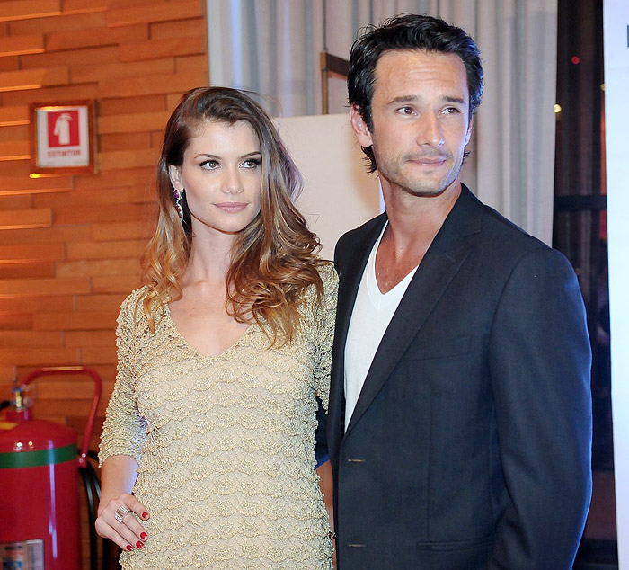  Rodrigo Santoro e Alinne Moraes