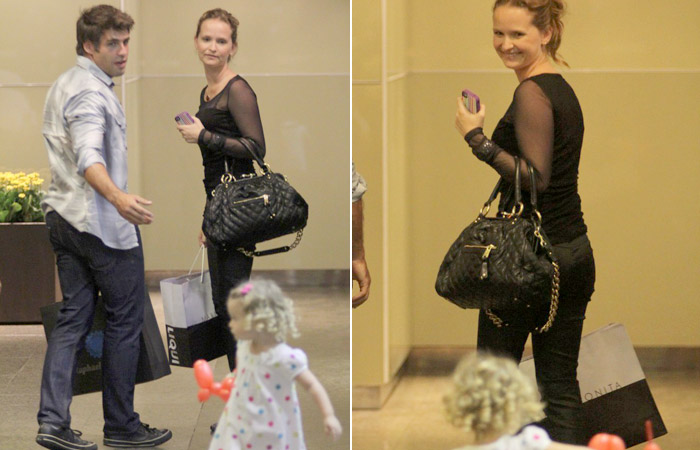 VERA) Fernanda Rodrigues brinca com a filha em shopping, no Rio