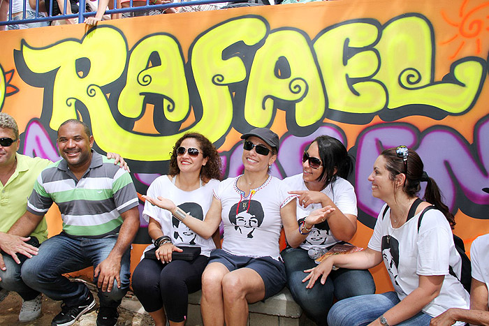 Cissa Guimarães na pista de skate em homenagem ao filho, Rafael Mascarenhas