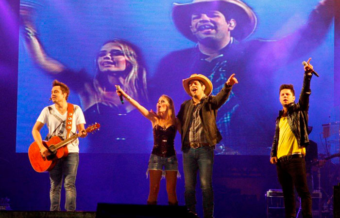 Alexandre Pires prestigia o Curitiba Country Festival - O Fuxico