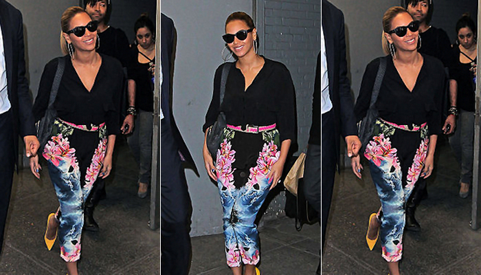 Beyoncé usa calça super florida para comemorar a primavera