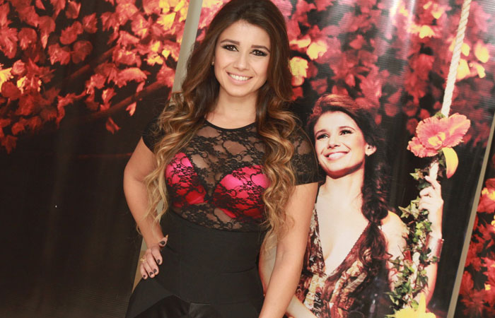 Paula Fernandes faz show no Citibank Hall - O Fuxico